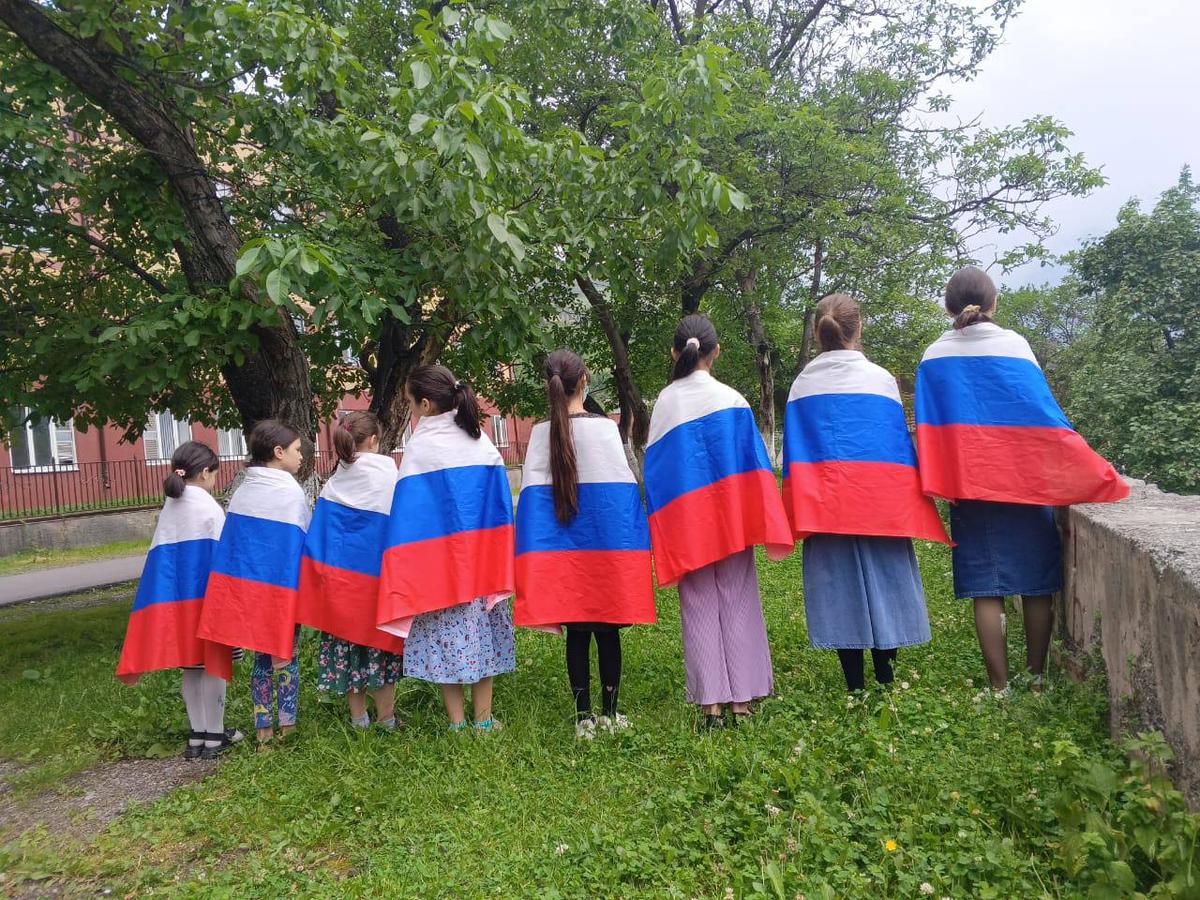 Сегодня в преддверии Дня России работниками  ДК с.п. Джейрах было пров...