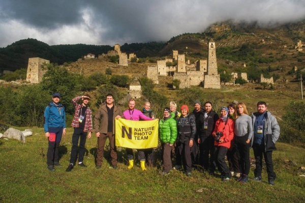 Nature Photo Camp в Ингушетии завершился! 

Фестиваль природной фотографии на курорте «Армхи» подошёл к концу, оставив после себя множество ярких кадров, новых знакомств и впечатлений.

Утренние туманы в горах, закат над башнями, звёздное небо, снятое в полной темноте — участники запечатлели Ингушетию во всей её природной красоте.

Образовательная программа, мастер-классы от экспертов, творческие конкурсы, техника и опыт — всё это стало частью фотокэмпа.
