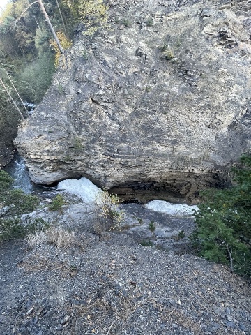 Водопад в Койрах (Хьайрах)