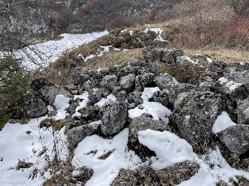 Циклопические постройки в Верхнем Дошхакле