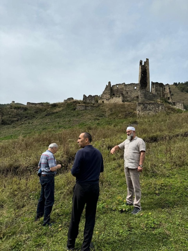 On September 18, 2024, the acting director of the museum-reserve Sampiev A.A., together with the staff, made an inspection trip to the Tsori tower complex as part of the work plan.

Medieval complex "Tsori" - one of the largest tower complexes - is located in the eastern part of the Dzheyrakh district of the Republic of Ingushetia, on the border with Chechnya and Georgia, on a high mountain ledge. Its more accurate location is the Guloikhi Gorge. There is a tower complex at an altitude of 1,170 m.

At the moment, there are three battle towers, more than three dozen residential, 12 crypt burial grounds, early Muslim land burials, an early Muslim mosque built, according to studies, on the remains of a destroyed residential tower, an ancient mausoleum, and traces of two river mills were found. If you look closely, on the walls of the towers you can see interesting ornaments created from stones of different colors. There is a lot of evidence that artisans and architects who lived in the fortress were famous for their art throughout Ingushetia.

The battle towers of the castle ensemble are quite high, although not completely preserved. You can still see window openings, loopholes, arched ceilings and nothing like salt symbols, telling about the traditions of ancient Ingush. In general, despite the huge age of the buildings, many ornaments and decorative fragments have been preserved on the buildings.

The roof of the battle tower is flat with teeth at the corners, topped with conical stones. In Tsori, the towers and sakli of almost all the villages adjoin each other, piling up with tiers and forming one solid, strongly fortified castle.

Crypts are scattered near the village in several places. They are made of uncooked stones, on lime, have a yellow lining and in each tier of lazes - often rectangular, less often with a semicircular vault. More than half of them remained at full height. And the crypt that collapsed in 2022 was restored last autumn.

Employees of the institution on the spot collected field material, examined the safety of monuments, made photofixation.

On all objects of cultural heritage of the complex will be drawn up acts of technical condition and sent to higher organizations.