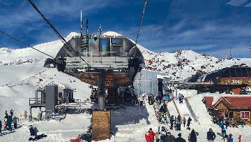 Станция гондольной канатной дороги «Мир» (POMA-2)