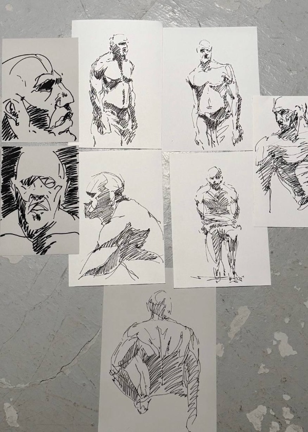 On February 21st, a life sketching workshop will be held at Mamison as part of the "Slow Life Workshop." It will be held in the resort's future gallery and will be led by Sergey Mikhitarov, a photographer and artist from Pyatigorsk.

Participants will learn to work with a model, capturing character and movement. The goal will be to create a quick drawing—without excessive perfectionism, but with attention to detail.