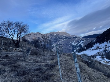 Раннемусульманское кладбище №3 в Эгикале