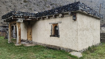 Балкарская сакля