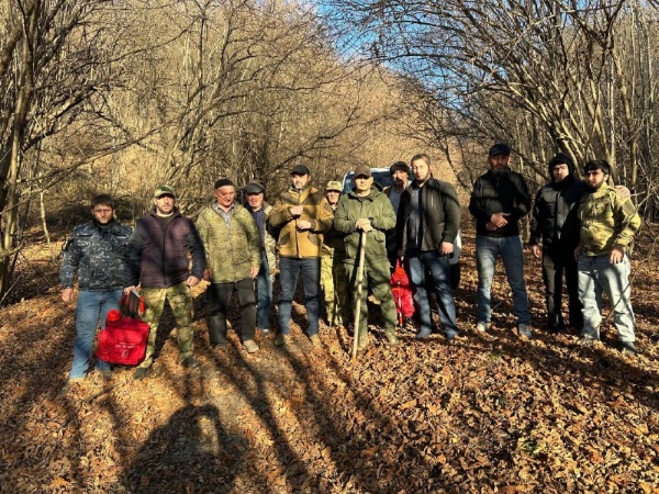 Пожар в Джейрахском районе полностью ликвидирован.

Огонь удалось полностью ликвидировать благодаря слаженным действиям жителей, спасателей, администрации, сотрудников заповедника «Эрзи» и представителей Минприроды и МЧС республики.

Особая роль — у МотоКлуба «Enduro», которые обеспечили доставку воды на сложный участок.