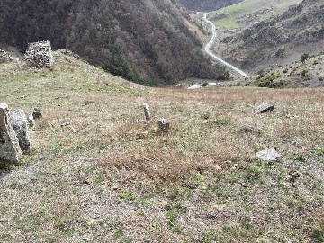 Раннемусульманское кладбище №2 в Тарш