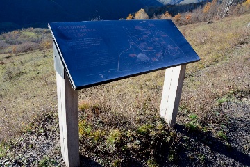 Информационный стенд