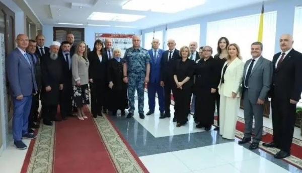 Ректор ПГУ Александр Павлович Горбунов вошёл в новый состав Общественного совета при ГУ МВД России по СКФО и принял участие в его первом заседании.

В Главном управлении МВД России по Северо-Кавказскому федеральному округу состоялось первое заседание Общественного совета нового созыва. Участники подвели итоги работы за 2023–2026 годы и утвердили состав Совета на период до 2029 года.

В ходе встречи начальник ГУ МВД России по СКФО генерал-полковник полиции Сергей Бачурин отметил важность взаимодействия органов внутренних дел с институтами гражданского общества, а также поблагодарил членов Совета за вклад в реализацию социально значимых и патриотических проектов.