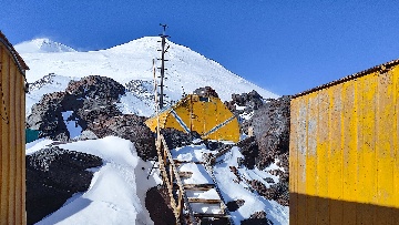 Як-Приют верхний