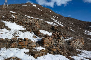 Башеный комплекс напротив Кучиева