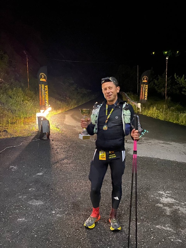 Чемпион “100 miles of Caucasus”!

Хрулев Евгений г. Москва 

Время на дистанции 23:02