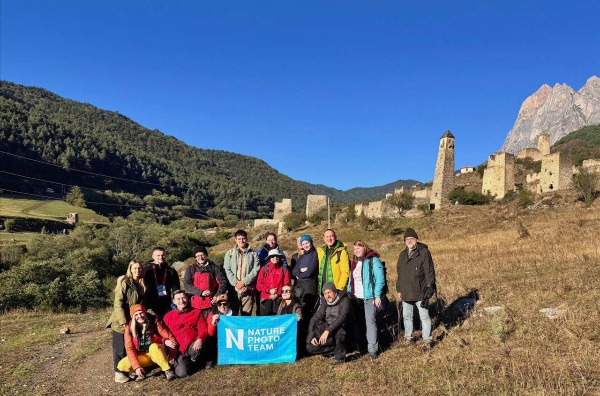 Nature Photo Camp в Ингушетии завершился! 

Фестиваль природной фотографии на курорте «Армхи» подошёл к концу, оставив после себя множество ярких кадров, новых знакомств и впечатлений.

Утренние туманы в горах, закат над башнями, звёздное небо, снятое в полной темноте — участники запечатлели Ингушетию во всей её природной красоте.

Образовательная программа, мастер-классы от экспертов, творческие конкурсы, техника и опыт — всё это стало частью фотокэмпа.
