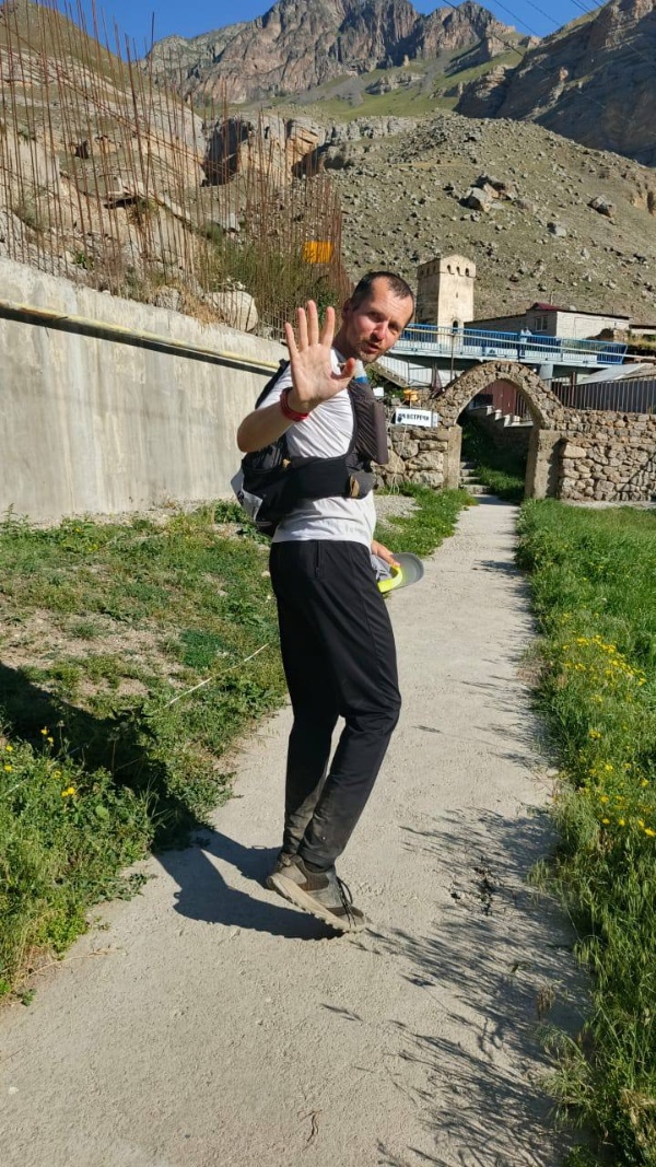 Три часа до закрытия Базы Жизни Эльтюбю и финишный рывок.