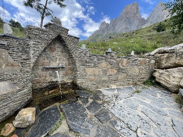 Серебряный источник