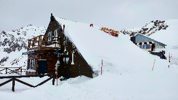 Отель-кафе «Чипер-Азау»