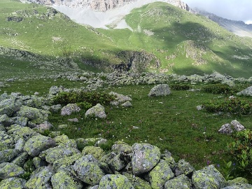 Каменное сооружение