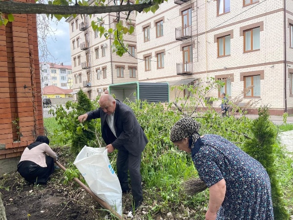 On April 26, the Committee for State Protection of Cultural Heritage of the Republic of Ingushetia together with the State Cultural Institution “Jeyrakh-Assinsky Historical-Architectural and Natural Museum-Reserve” held the All-Russian Saturday clean-up day.