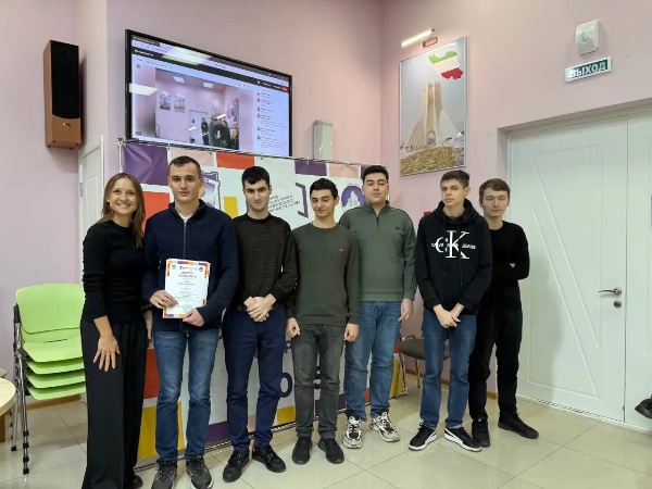 Итоговый демо-день акселерационной программы «ИнТехПолигон»!

Завершились три насыщенных месяца интенсивной командной работы. 

Сегодня состоялась итоговая презентация проектов. После напряжённой подготовки команды представили свои инновационные решения представителям инвестиционного сообщества, экспертам и партнёрам программы.

Подведены итоги победителей:
1 место – ИТП 704: Event-платформа с рекомендательной системой на основе ИИ;
2 место – ИТП 404.2: «РискНова» – интеллектуальная платформа мониторинга и прогнозирования коррупционных рисков;
3 место – ИТП 605: FocusArt AI: Онлайн-центр для детей с СДВГ. 

Поздравляем победителей и всех участников с успешным завершением программы! Желаем дальнейших успехов и реализации новых амбициозных идей!