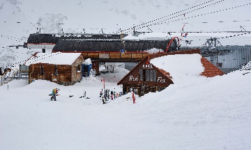 Станция канатной дороги «Мир» (POMA-3)