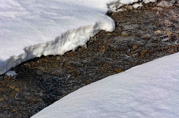 Источник воды