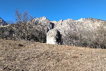 Ядрообразный мавзолей Лейми