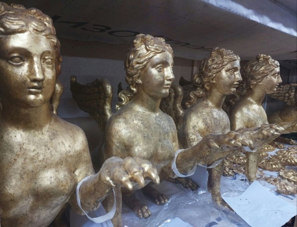 Завершается реставрация исторических сфинксов в бывшем имении графов Шереметевых - усадьбе Останкино.

Фото: "АСМ Групп".