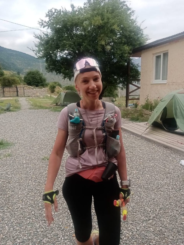 Ох как плотно шли гонку петербурженки Женя Кретова и Таня Маслова.

430 километров и разница между вторым и третьим местом на финише всего два часа!

Наши поздравления девчатам успешно финишировавшим Кавказ Ультра Трейл!