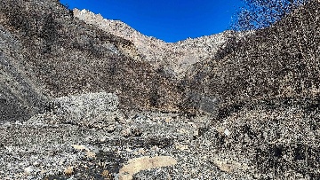 Валун на реке Цесиахк