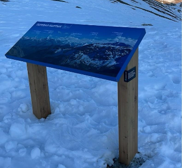 Информационный стенд