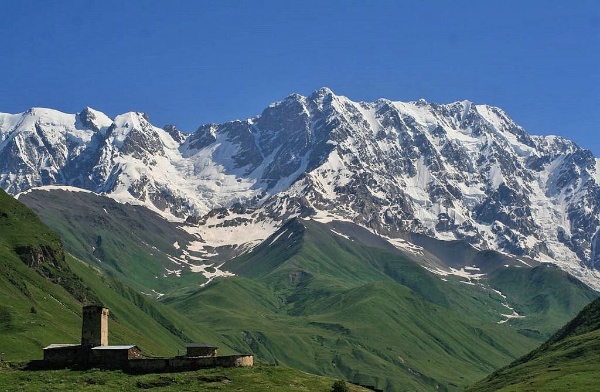 Вдоль южных бастионов вершин: Штавлер, Ушба, Тетнульд, Шхара на Caucasus Ultra Trail 'First International Trip' вернётся легендарная - Super Ultra!

Мы в полном восторге от списка Баз Жизни и вот некоторые из них: БЖ Накра, БЖ Мазери, БЖ Местиа, БЖ Ушгули.

Планируя контрольное время для этой дистанции хочется сделать его бесконечным. Глядя на трек SU ... понимаешь, что после финиша здесь - сердца участников будут разбиты... Этих эмоций с ними уже не случится никогда, но они, будут здесь первыми!