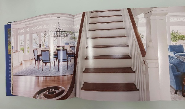 In the office of "ASM Group" appeared a new luxury edition - "The Art of Greating Houses" dedicated to the best modern country houses in the United States.

The square album, printed in Australia in 2023 at 470 pages, features dozens of individual country houses in North America.