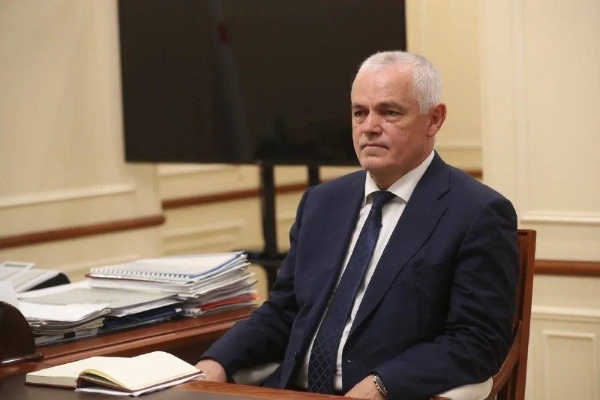 Мухарбек Аушев утверждён в должности главы Назрановского муниципального района.

 С 3 августа ткущего года Мухарбек Аушев исполнял обязанности главы администрации района. За этот период он осуществлял руководство текущей деятельностью администрации, координировал работу структурных подразделений и взаимодействие с главами сельских поселений.

В новой должности Мухарбек Аушев продолжит работу по социально-экономическому развитию района. 

 Назрановский район —самый населенный муниципалитет Ингушетии, который объединяет ряд сельских поселений, поэтому одним из важных направлений деятельности администрации остаётся координация работы на местах и решение вопросов, непосредственно связанных с повседневными потребностями жителей.