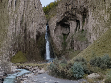 Водопад Каракая-Су