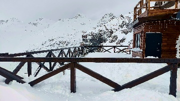 Отель-кафе «Чипер-Азау»