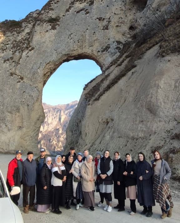We took a fascinating tour of the mountains of Chechnya, visiting several significant historical sites. Our first stop was the Ts1echa Akh complex, where, surrounded by mountain slopes and ancient tower buildings, we felt the spirit of antiquity and the power of mountain nature.

Then we went to Yalkhary, a clan village surrounded by picturesque landscapes. The winding roads, breathtaking views, and peaceful atmosphere made the trip especially memorable.

The final stop was the village of Khaibakh, one of the oldest in the region. Its stone buildings, silence, and stunning views create the feeling of traveling back in time.

The excursion left a lasting impression and allowed us to take a fresh look at the rich history and beauty of mountainous Chechnya.